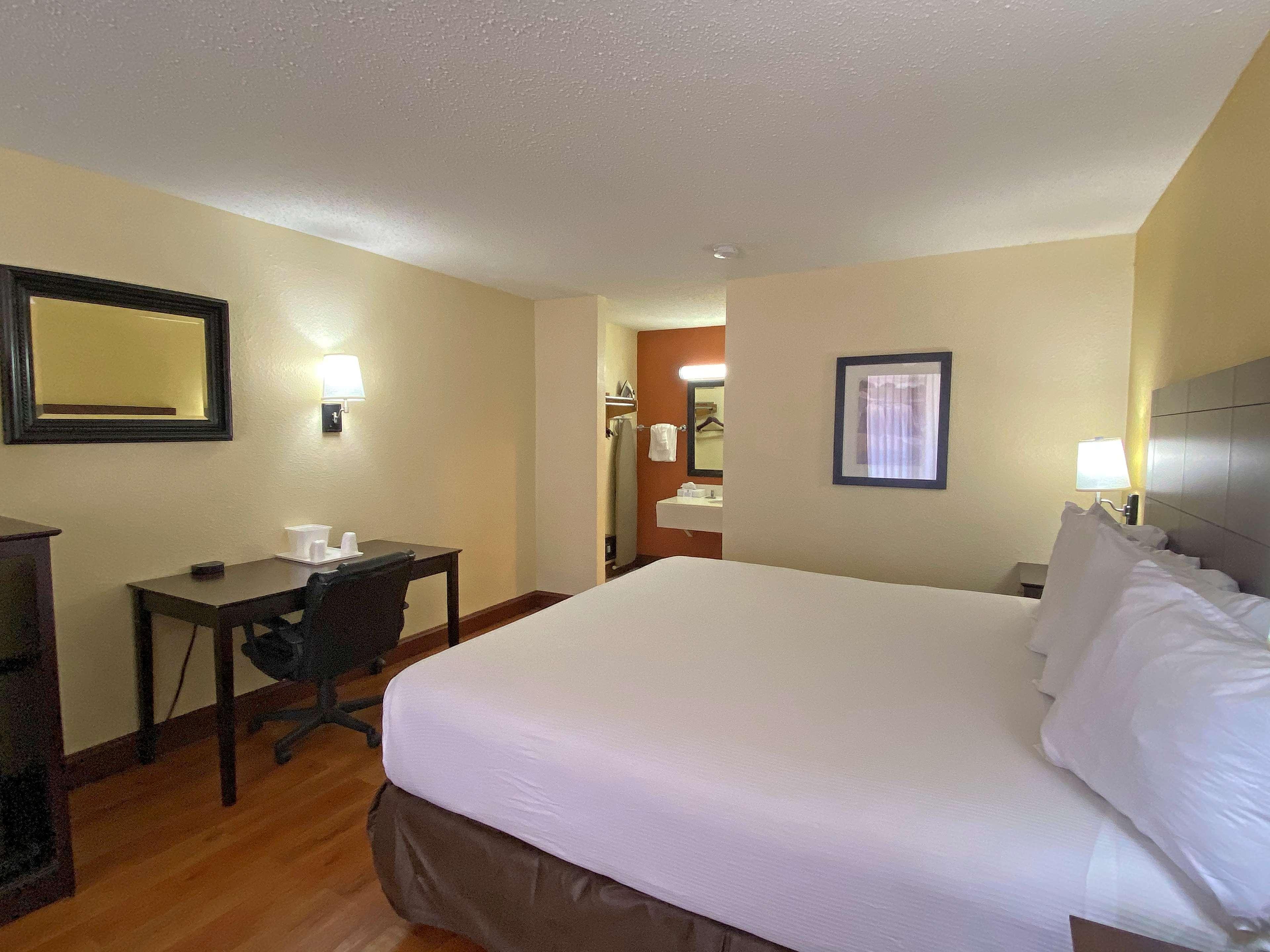 Best Western Greenville Airport Екстер'єр фото