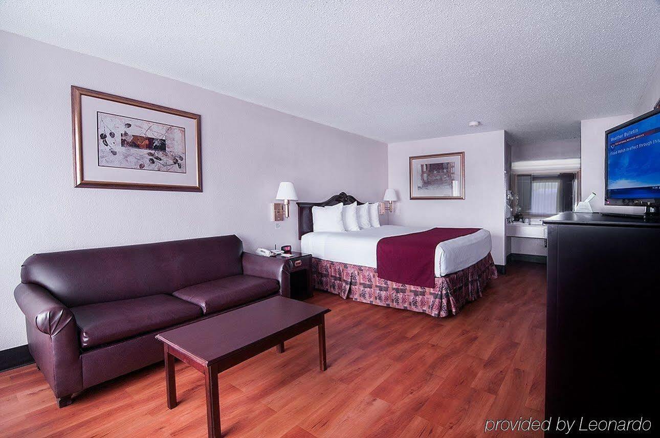 Best Western Greenville Airport Номер фото